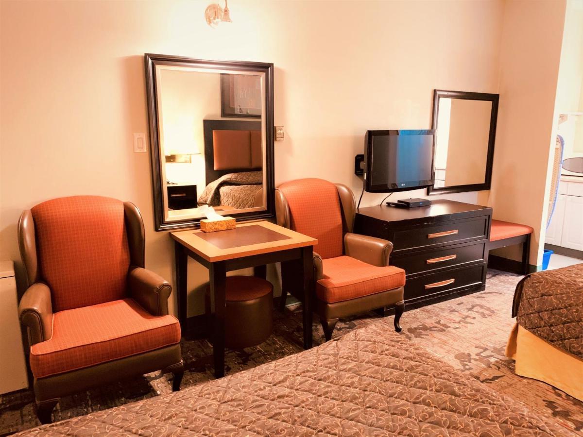 Red Carpet Inn & Suites Calgary Zewnętrze zdjęcie