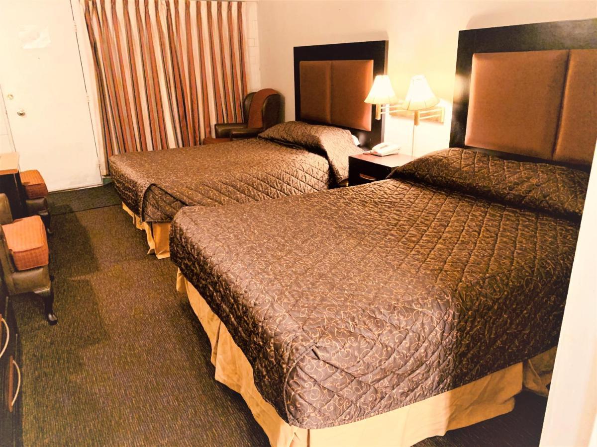 Red Carpet Inn & Suites Calgary Zewnętrze zdjęcie